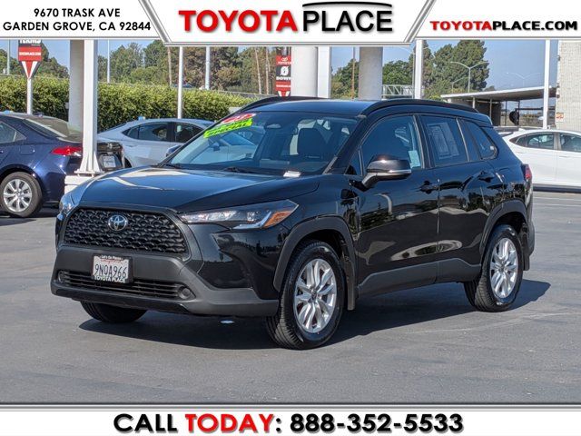 2023 Toyota Corolla Cross LE