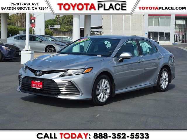 2024 Toyota Camry LE