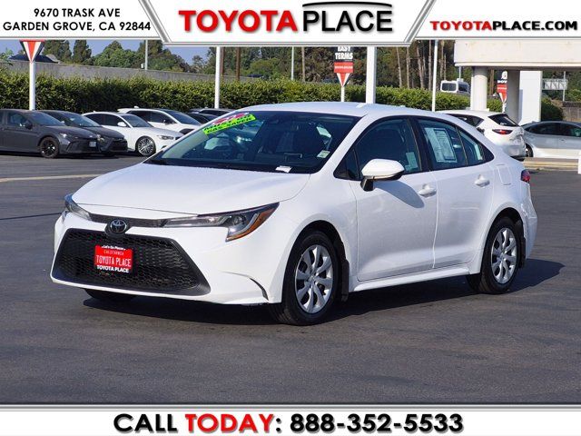 2022 Toyota Corolla LE