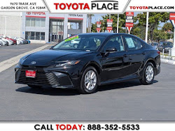 2025 Toyota Camry LE