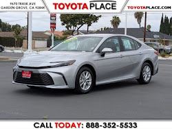 2025 Toyota Camry LE