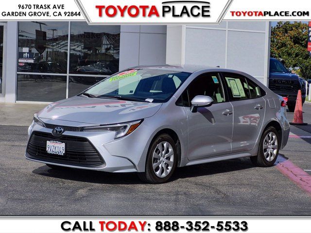 2026 Toyota Corolla Hybrid LE