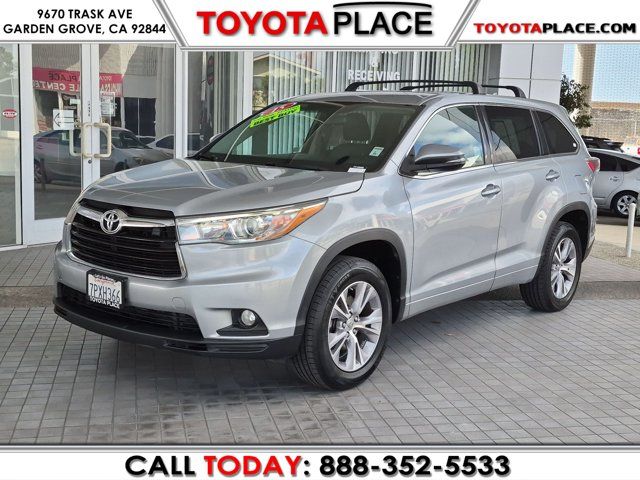 2015 Toyota Highlander LE Plus V6