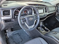 2015 Toyota Highlander LE