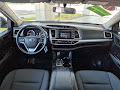 2015 Toyota Highlander LE