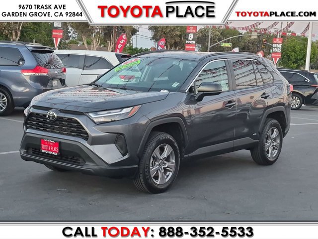 2025 Toyota RAV4 Hybrid LE