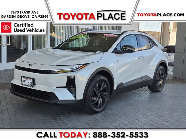 2026 Toyota C-HR SE