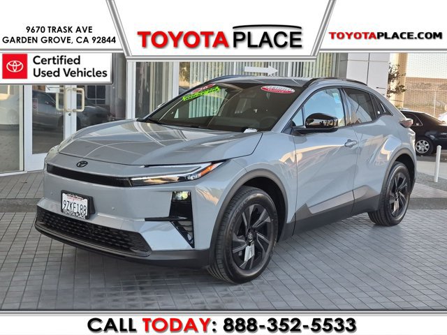 2026 Toyota C-HR SE