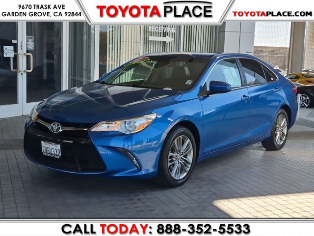 2017 Toyota Camry SE