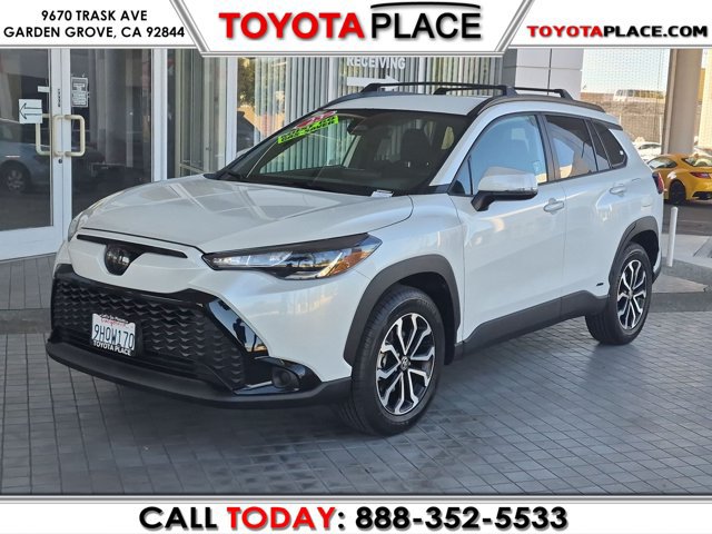 2023 Toyota Corolla Cross Hybrid SE